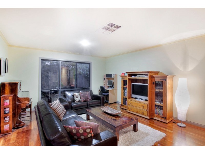 5 Carrum Close, Berwick VIC 3806