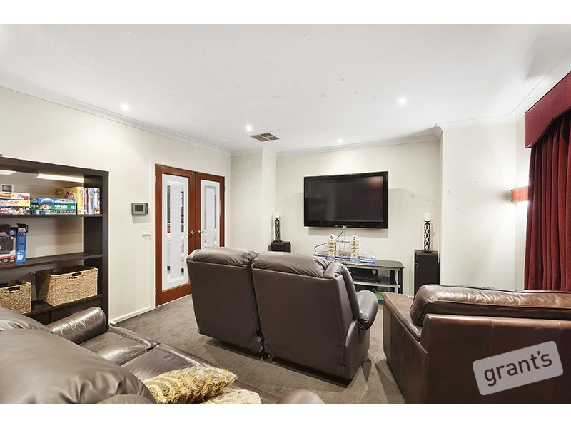 4 Misty Close, Berwick VIC 3806