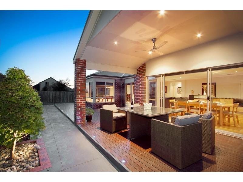 23 Glenview Rise, Berwick VIC 3806