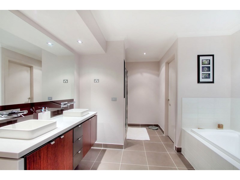 108 Grices Road, Berwick VIC 3806