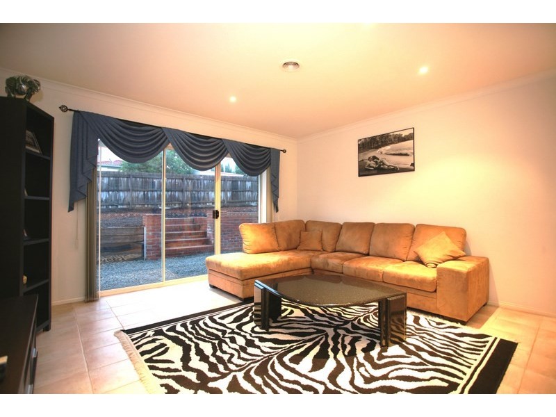 12 Benmara Crescent, Narre Warren South VIC 3805