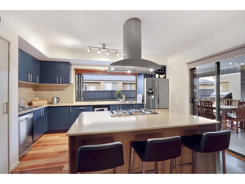 5 Stanhope Avenue, Berwick VIC 3806