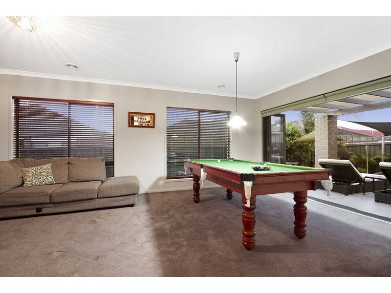 5 Stanhope Avenue, Berwick VIC 3806