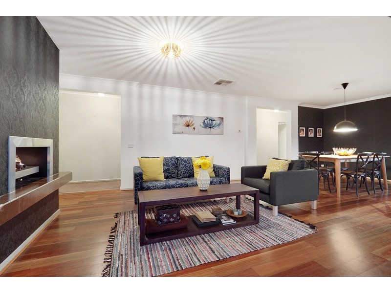 5 Stanhope Avenue, Berwick VIC 3806