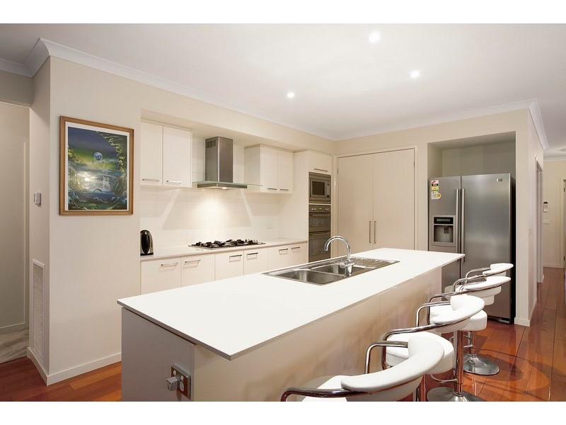 12 Stanhope Avenue, Berwick VIC 3806