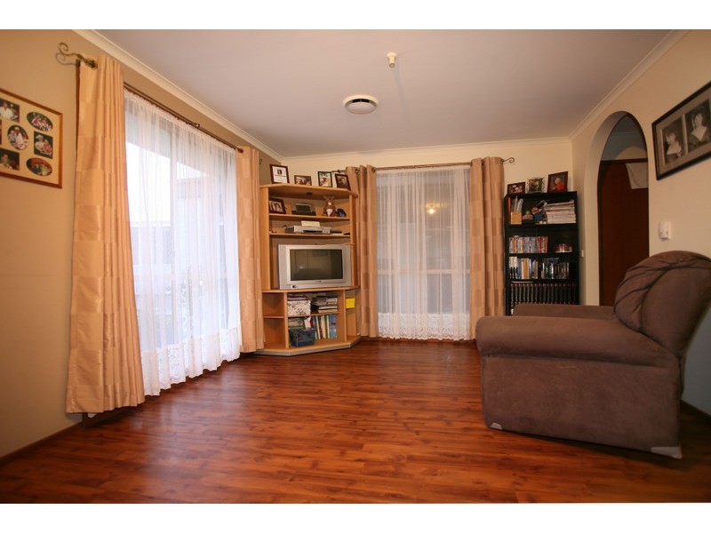 7 Hollydale Close, Berwick VIC 3806