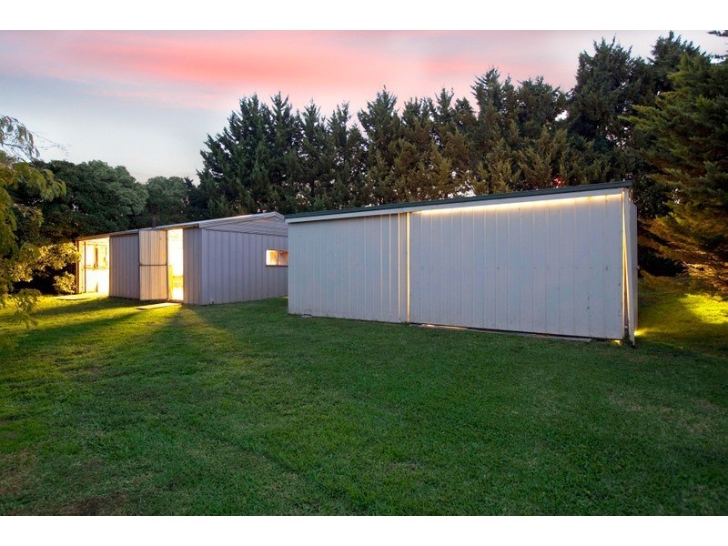 6 – 8 Innes Court, Berwick VIC 3806