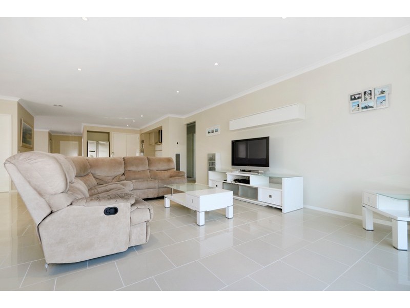 3 Grand Manor Way, Berwick VIC 3806