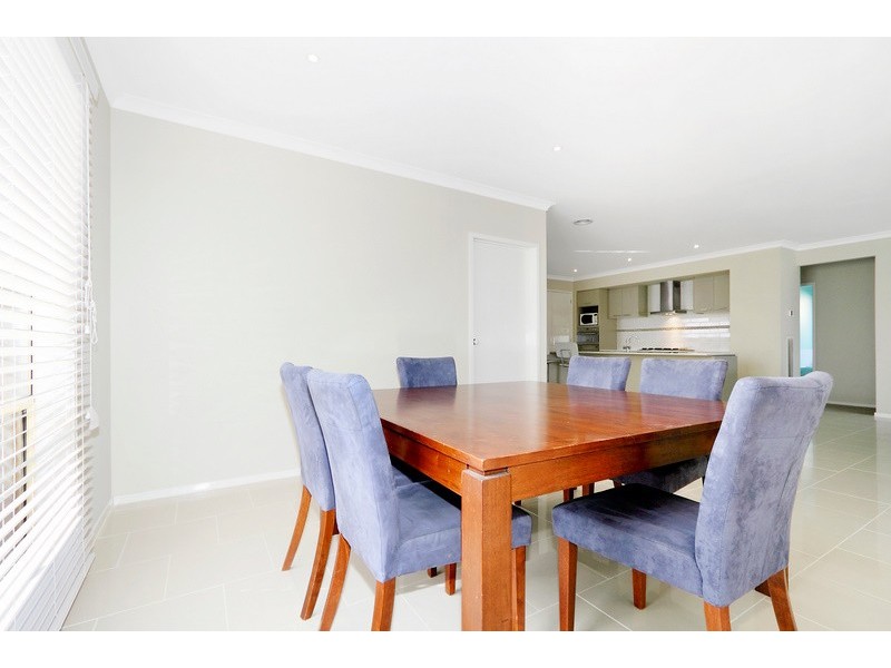 3 Grand Manor Way, Berwick VIC 3806