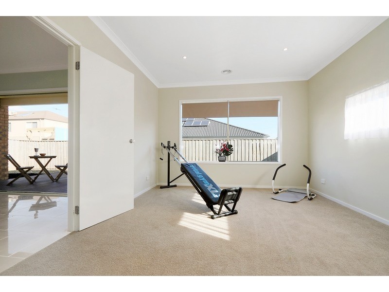 3 Grand Manor Way, Berwick VIC 3806