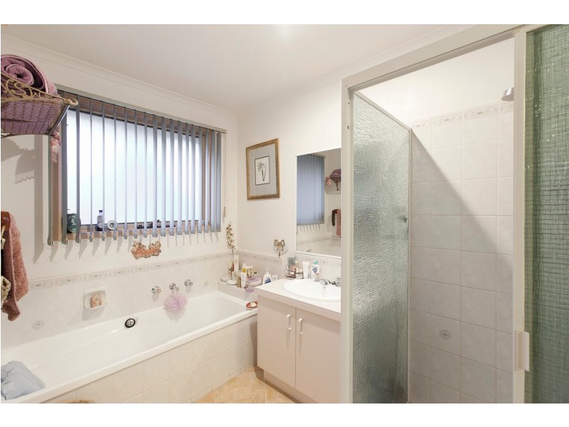 4 Jumbuck Court, Berwick VIC 3806