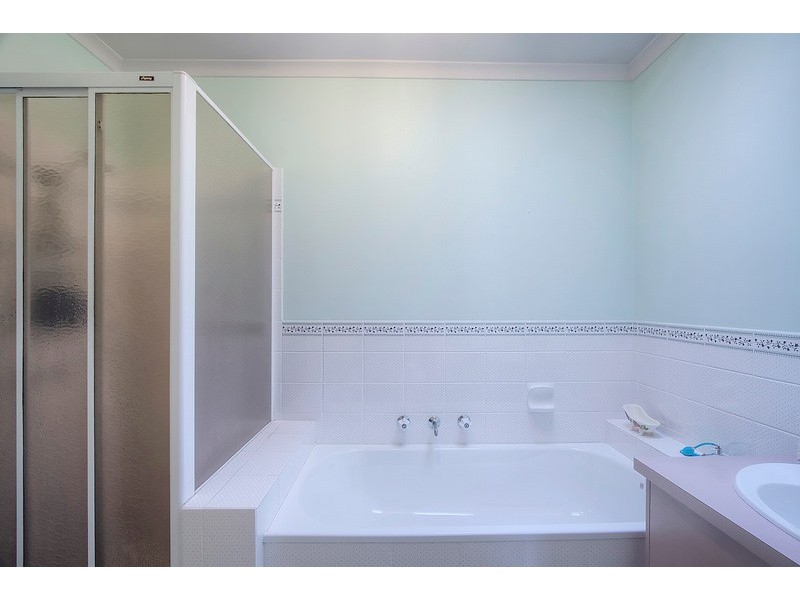 50 Coowarra Way, Berwick VIC 3806