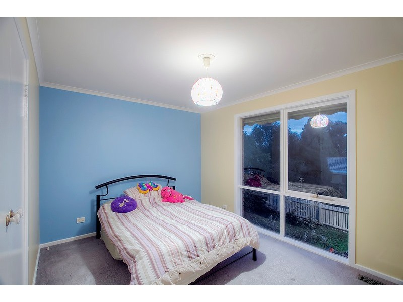 13 Vista Court, Berwick VIC 3806