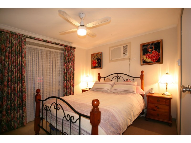 16 Peggie Court, Narre Warren VIC 3805