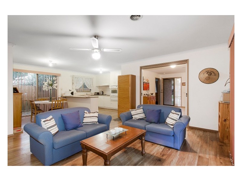 19 Insignia Crescent, Berwick VIC 3806