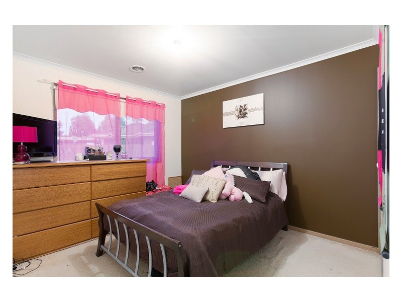 19 Insignia Crescent, Berwick VIC 3806