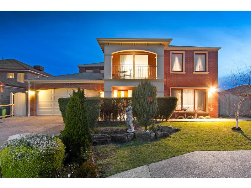 28 Merriwee Grove, Narre Warren South VIC 3805