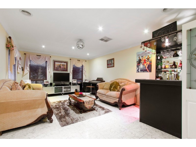 28 Merriwee Grove, Narre Warren South VIC 3805