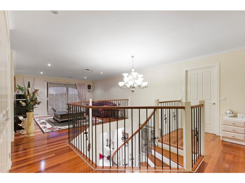 28 Merriwee Grove, Narre Warren South VIC 3805