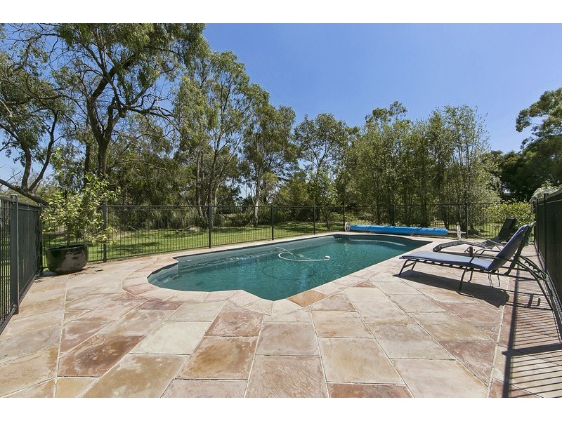 190 Kenilworth Avenue, Beaconsfield VIC 3807