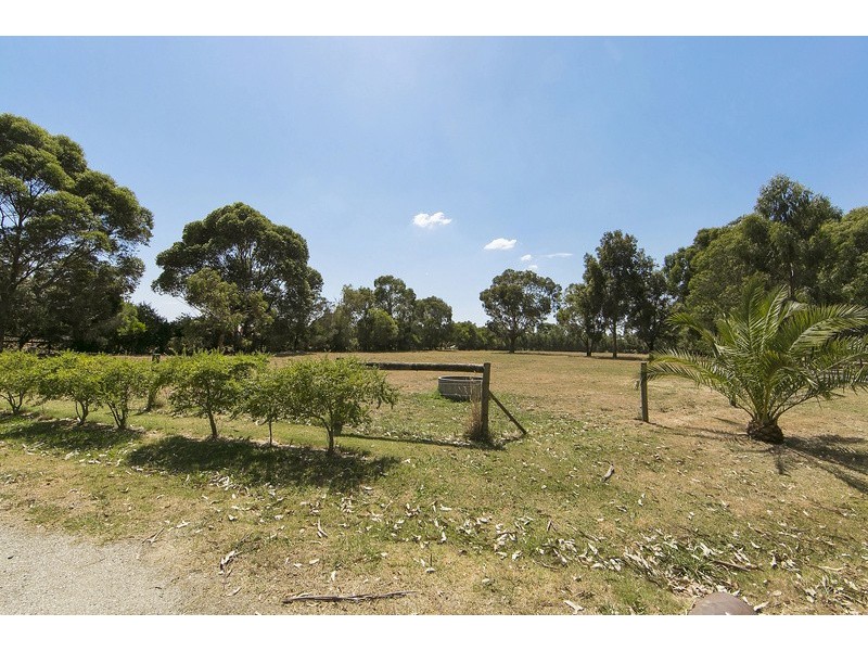 190 Kenilworth Avenue, Beaconsfield VIC 3807