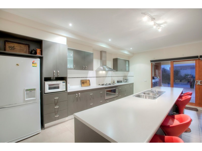 7 Arbour Rise, Pakenham VIC 3810