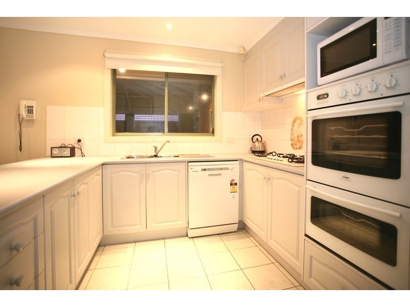 79 Golf Links Road, Berwick VIC 3806