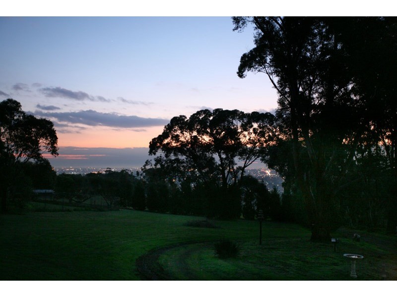 202 Hessell Road, Harkaway VIC 3806