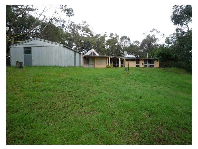 8 Knapton Avenue, Beaconsfield Upper VIC 3808