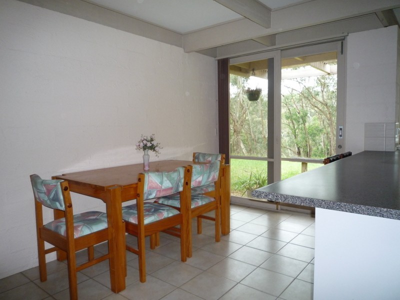 8 Knapton Avenue, Beaconsfield Upper VIC 3808