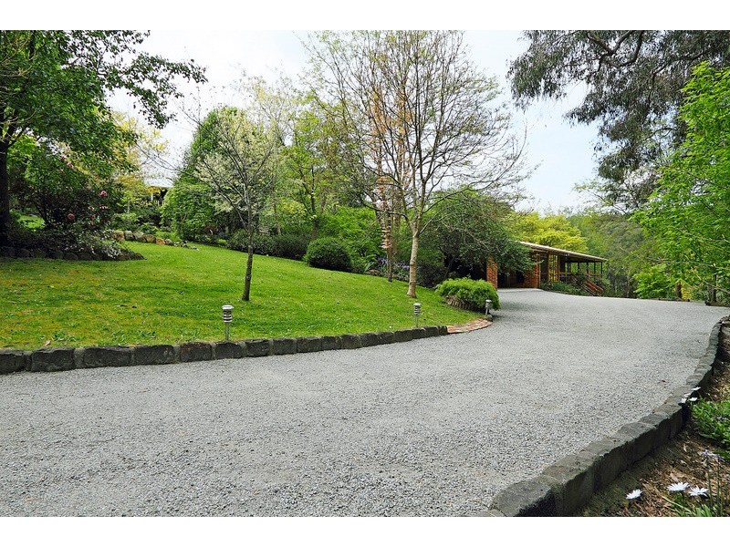 11 Knapton Avenue, Beaconsfield Upper VIC 3808