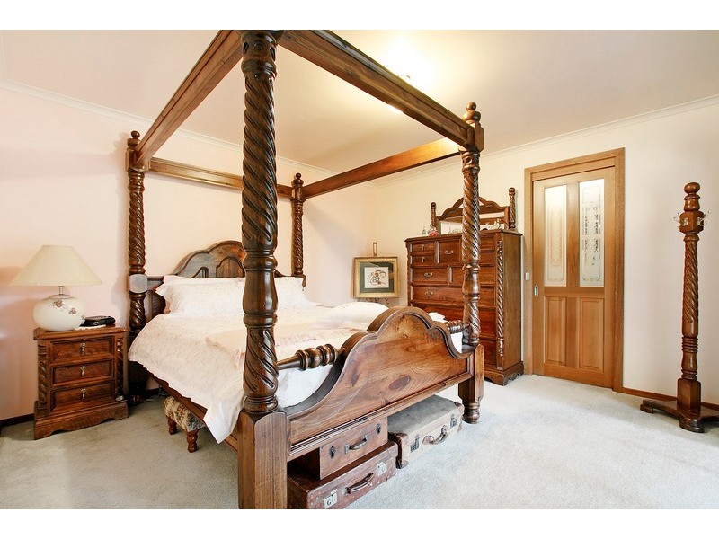 11 Knapton Avenue, Beaconsfield Upper VIC 3808