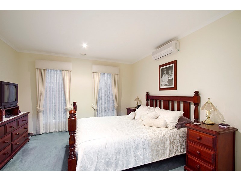 4 Piermont Drive, Berwick VIC 3806