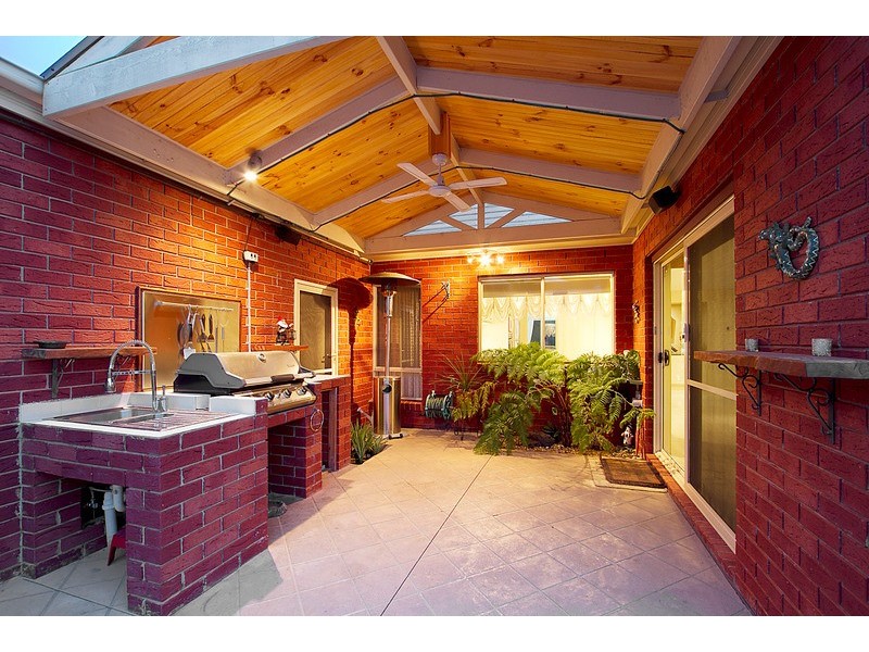 4 Piermont Drive, Berwick VIC 3806