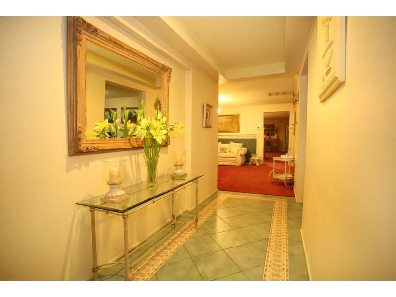 5 Blue Jay Court, Narre Warren South VIC 3805