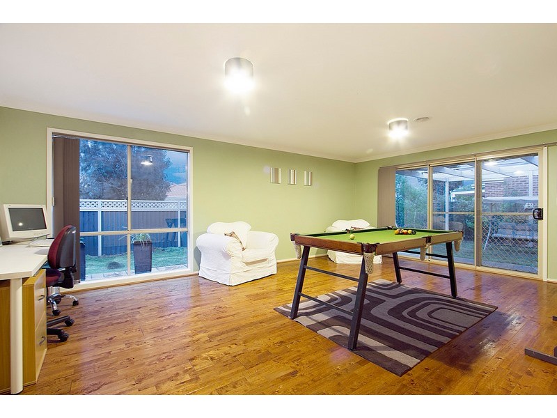 4 Cinnamon Link, Pakenham VIC 3810