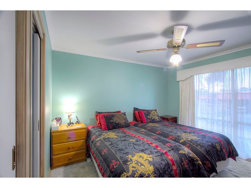 5 Wimmera Court, Berwick VIC 3806