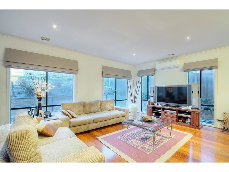 89 Marisa Crescent, Berwick VIC 3806