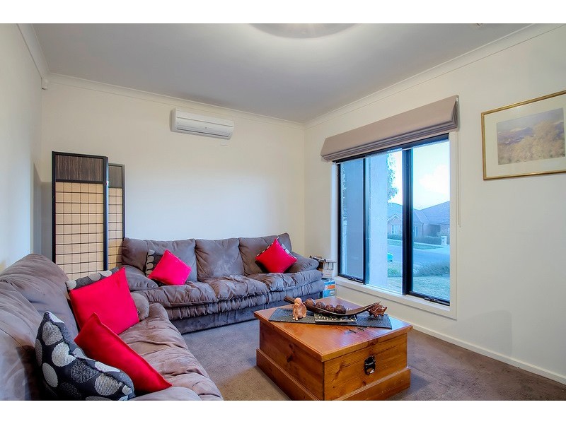 89 Marisa Crescent, Berwick VIC 3806