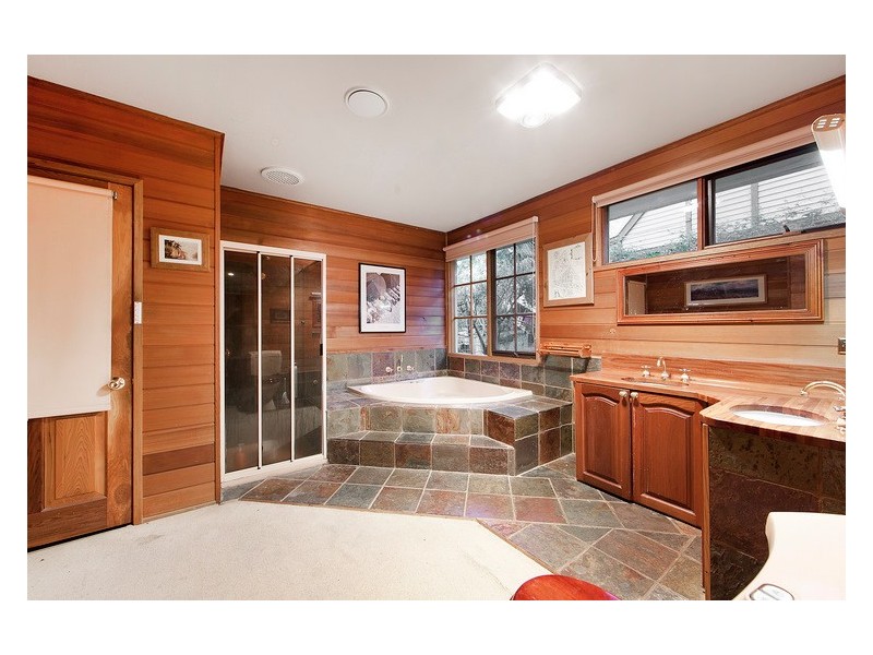 57 St Georges Road, Beaconsfield Upper VIC 3808