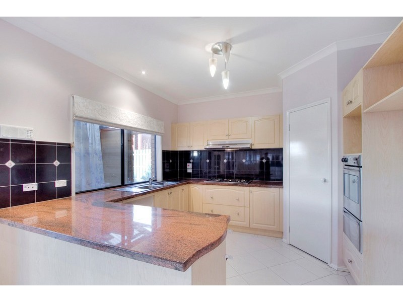 12 Piccadilly Court, Narre Warren South VIC 3805