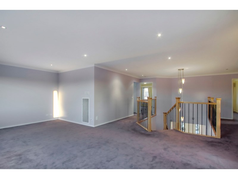 12 Piccadilly Court, Narre Warren South VIC 3805