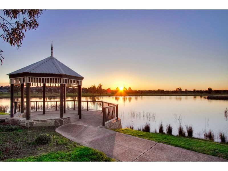12 Piccadilly Court, Narre Warren South VIC 3805