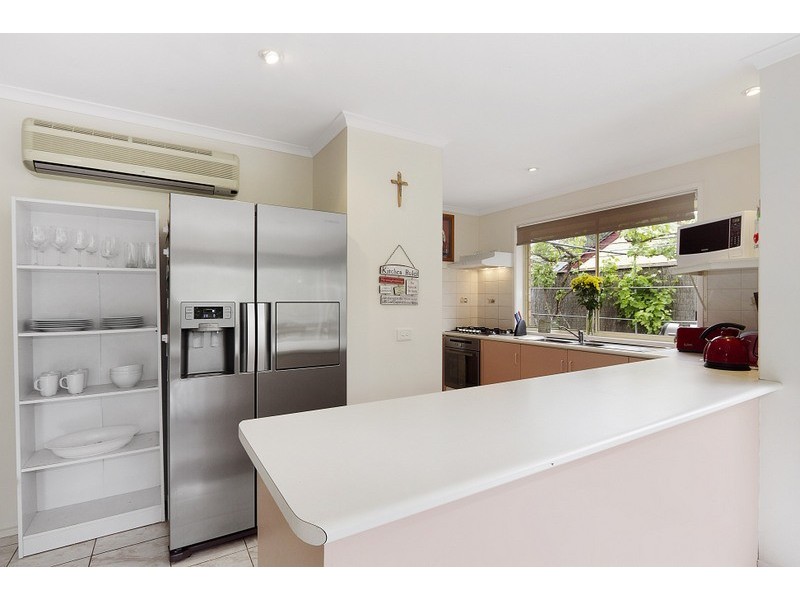 7 Adelong Court, Berwick VIC 3806