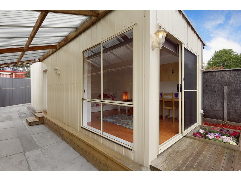 7 Adelong Court, Berwick VIC 3806