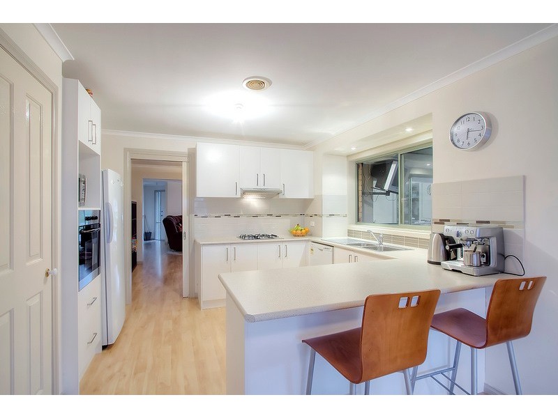 7 Sanctuary Rise, Narre Warren VIC 3805