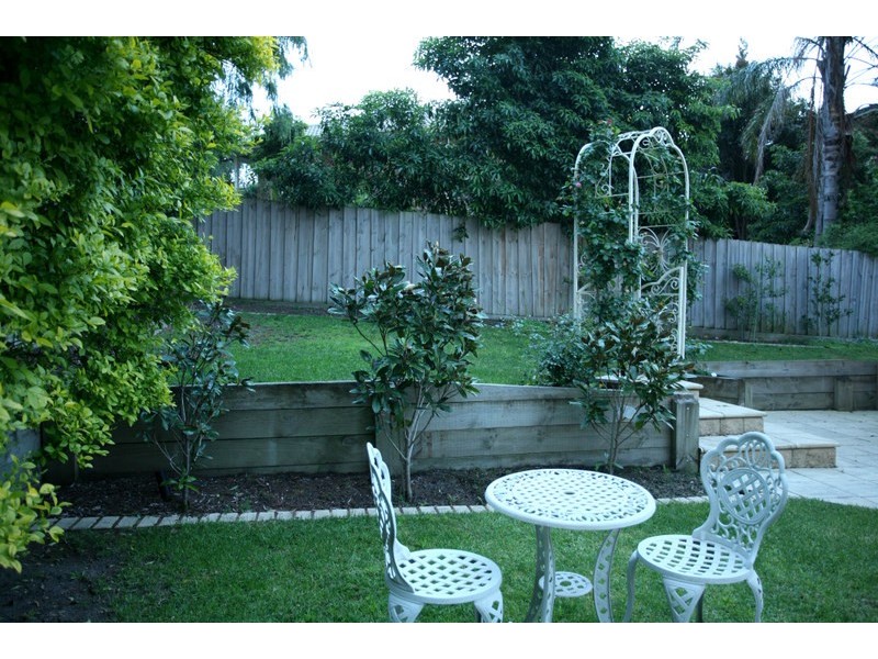 8 Ridge Road, Berwick VIC 3806