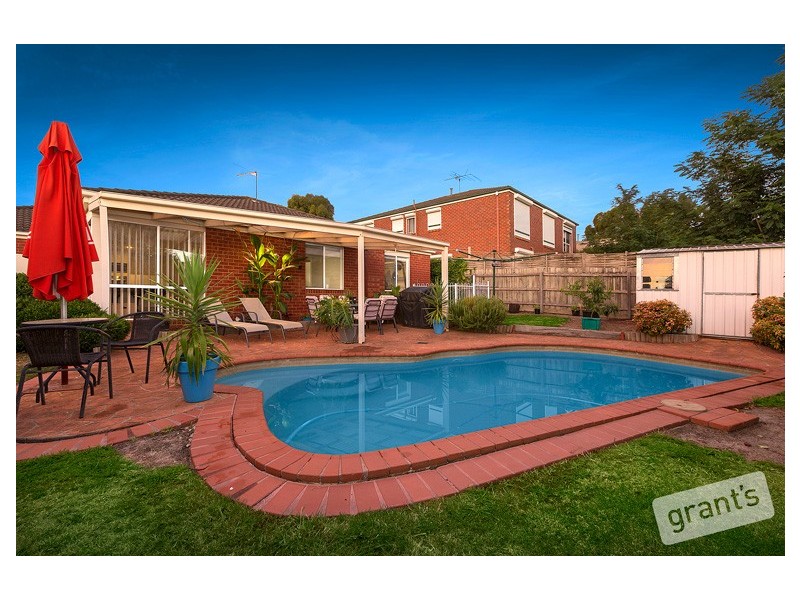 11 Nestle Retreat, Berwick VIC 3806