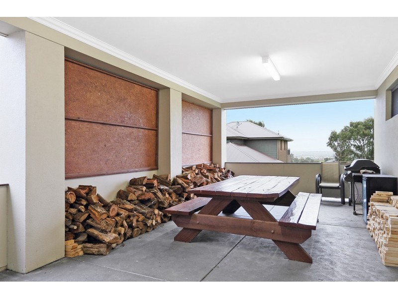 9 Jembecca Drive, Berwick VIC 3806