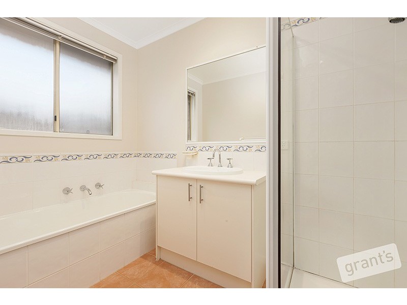 7 Yiota Court, Berwick VIC 3806